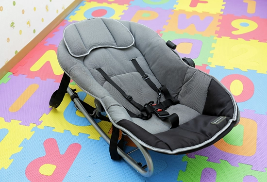 ベビーバウンサーをご用意しております